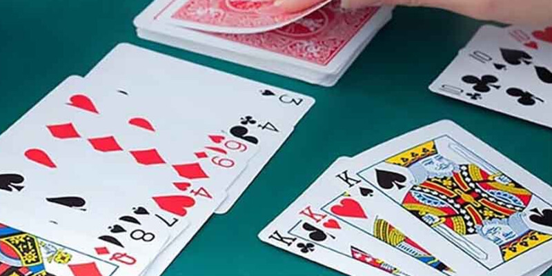 Vị trí ngồi khi chơi phỏm đóng có vai trò vô cùng quan trọng